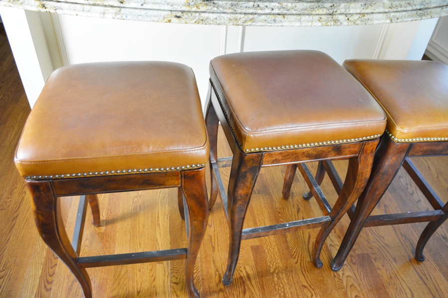 Four Frontgate Leather Bar Stools EBTH
